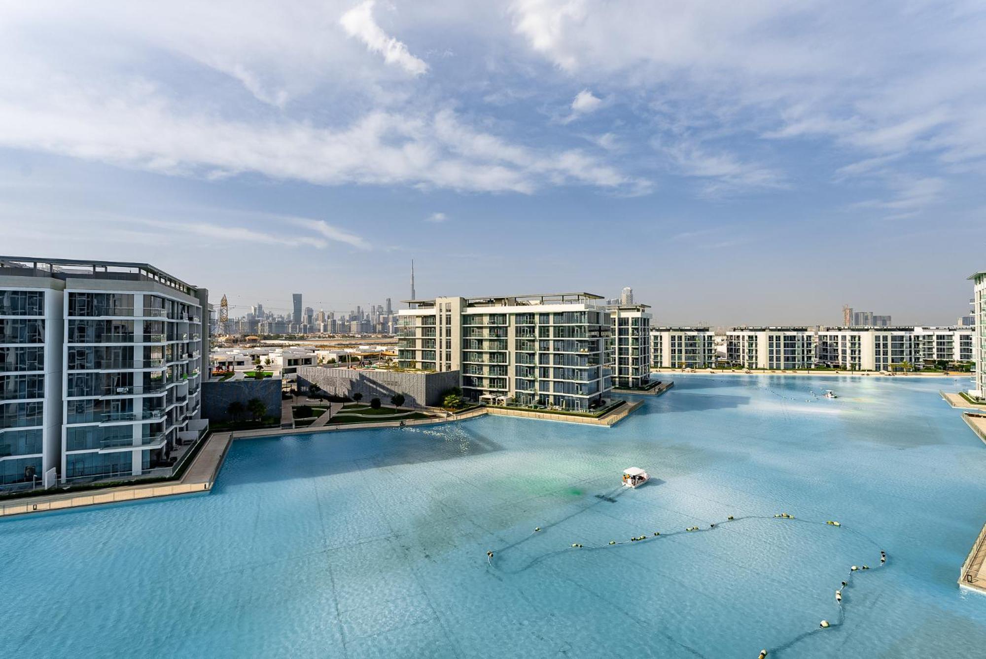 3Bdr With Maid Room I District One I Lagoons View Dubai Ngoại thất bức ảnh